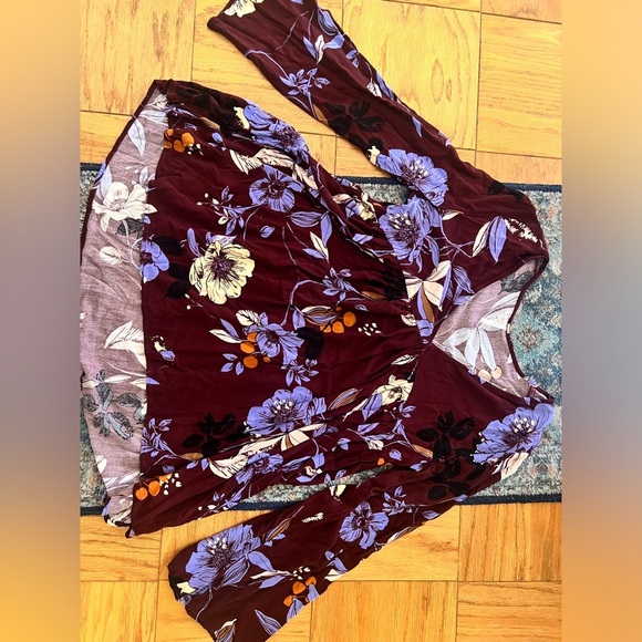 Free People Womens Bella Bell Sleeve floral V-Neck Tunic Top boho small - Picture 4 of 8